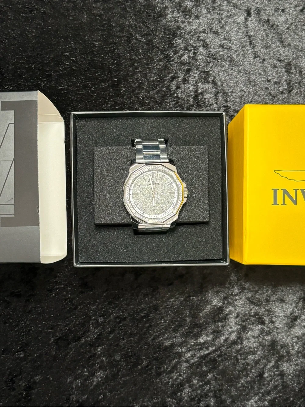 NIB Invicta Speedway 49125 Men's Crystal Silver Dial Stainless Steel Watch